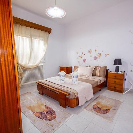 Affittacamere Titika House Vrasná Esterno foto