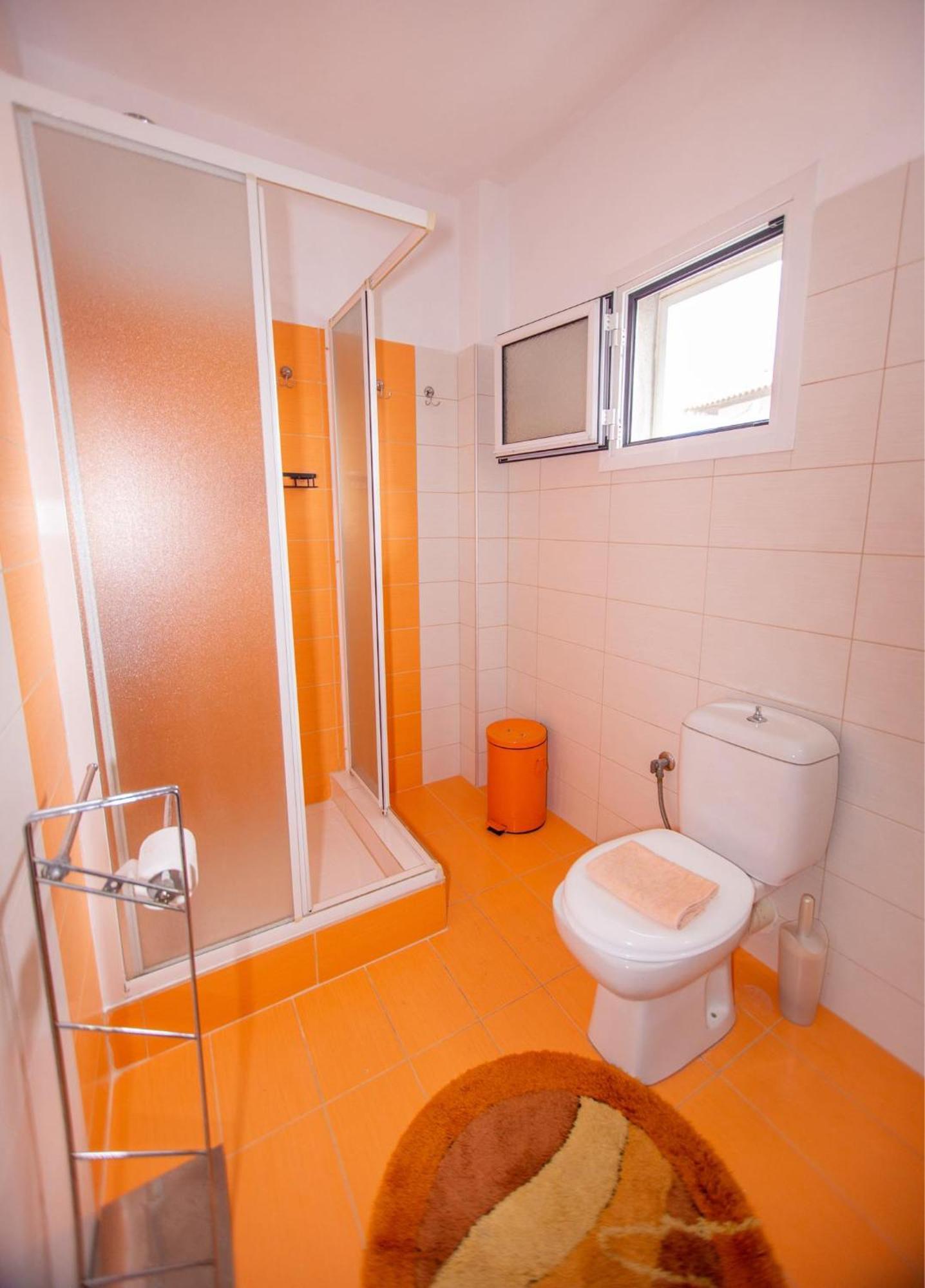Affittacamere Titika House Vrasná Esterno foto